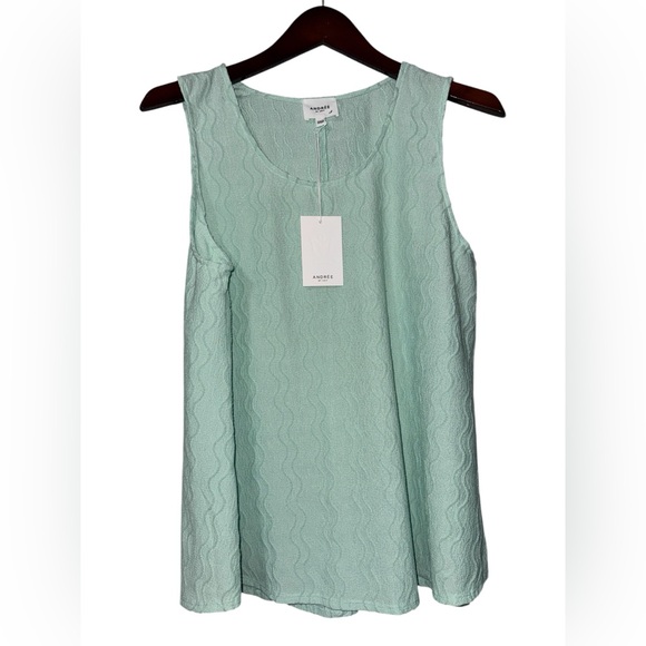 ANDREE BY UNIT Tops - Andrée by Unit Mint Green Textured Sleeveless Tunic Top XL NWT